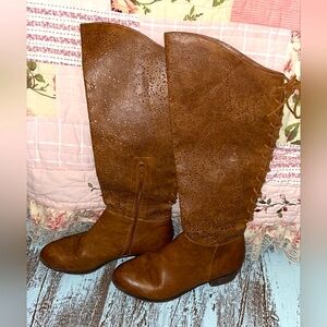 Mata Brown Knee High Lace Back Zip Up Boots Sz 9